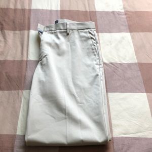 Men’s Dockers Khakis 33x32